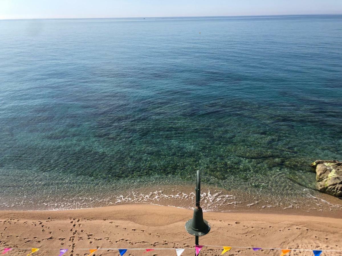 Llevant - Vistas Espectaculares Sant Pol De Mar Dış mekan fotoğraf